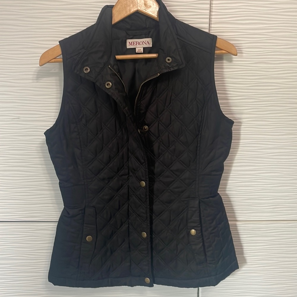 Cute black vest